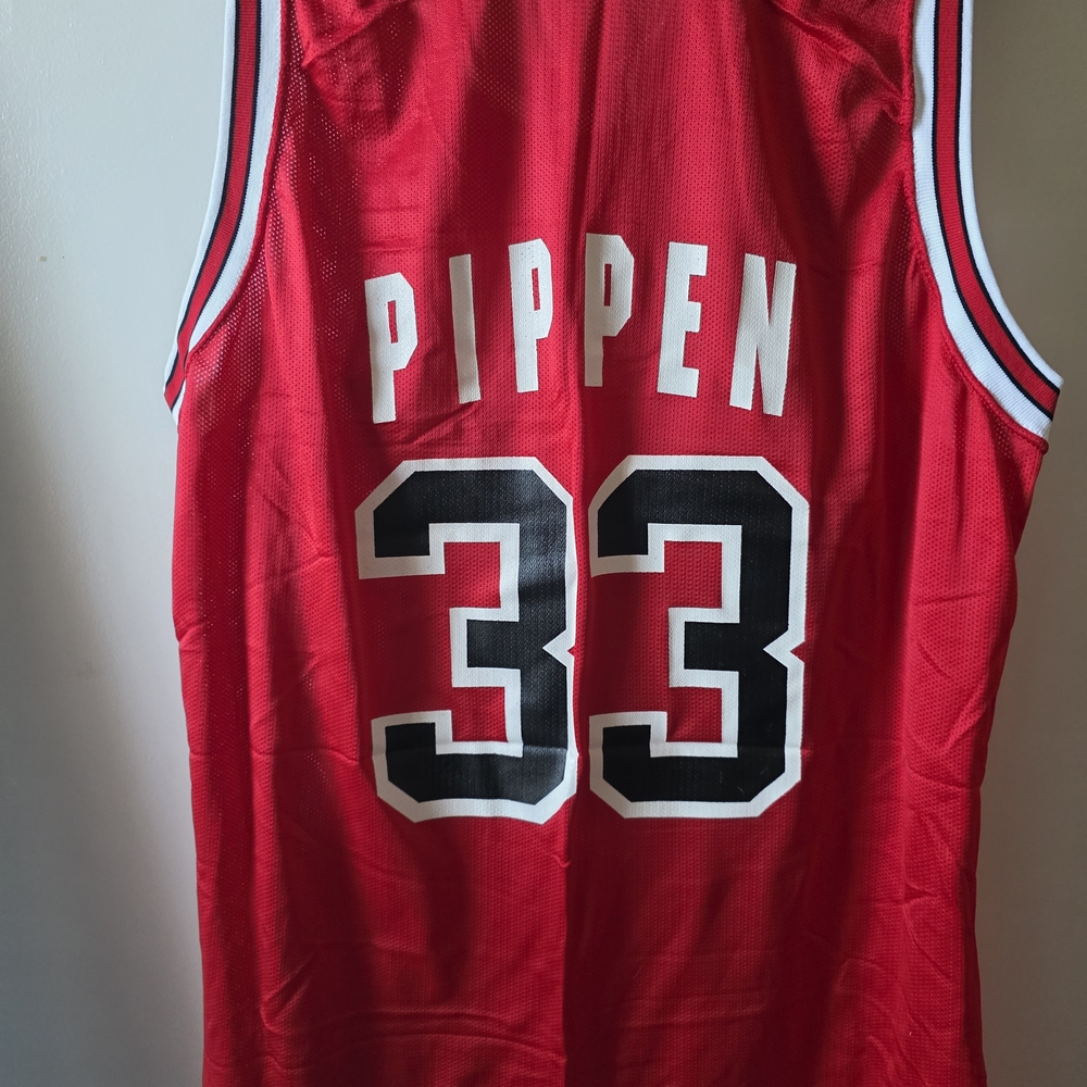 Vintage Champion Chicago Bulls Scottie Pippen #33 NBA Jersey Size 48 (M) USA - Picture 2 of 7